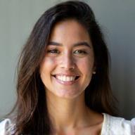 Foto de Valeria Castillo, estudiante satisfecha